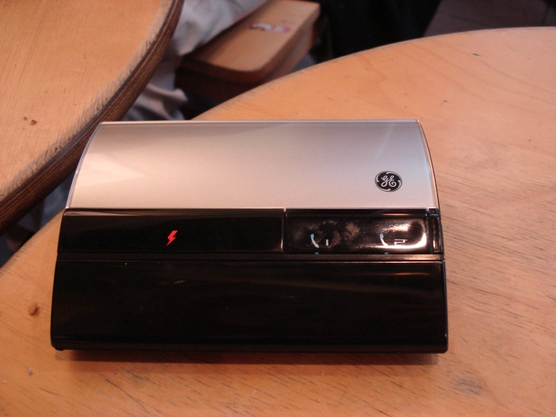 Illustration for article titled GE's Cell Fusion Series Pairs Your Home Phone to Your Cellphone